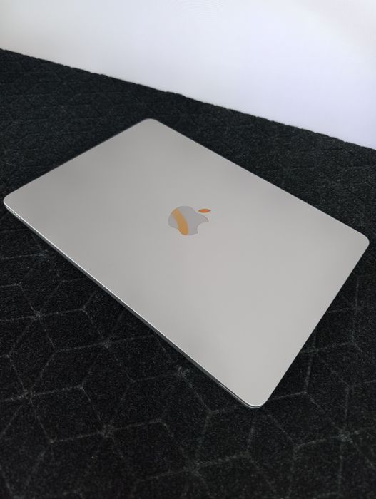 MacBook Air 13 M3 100% АКБ 16/256GB Silver