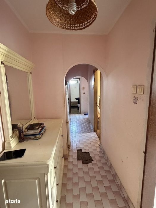 Oportunitate - Apartament 3 camere de renovat - zona Frigocom