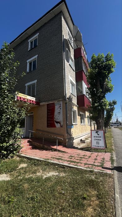 Кабинет в салоне