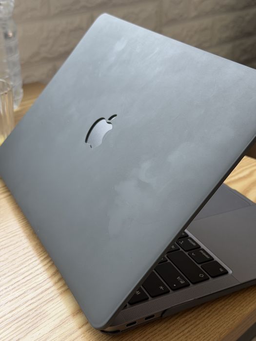 Macbook Air 2020 i3