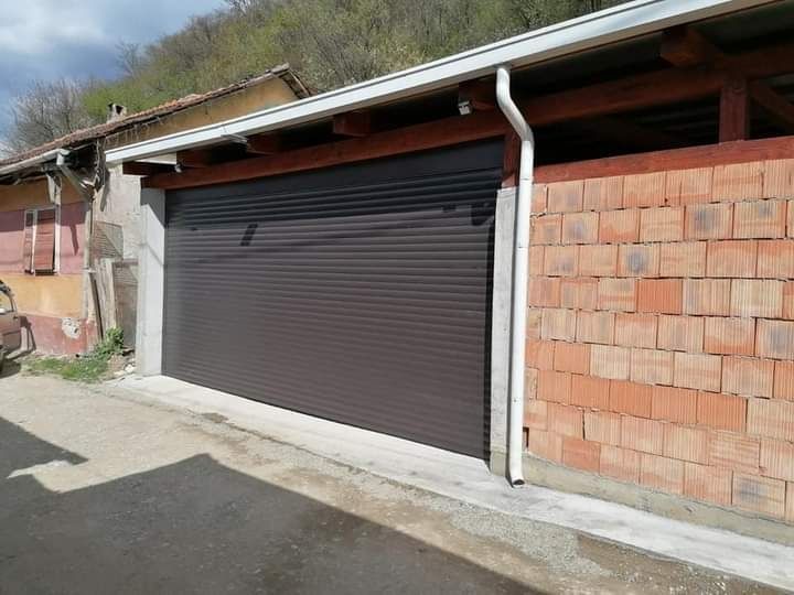 Usi garaj rulou aluminiu