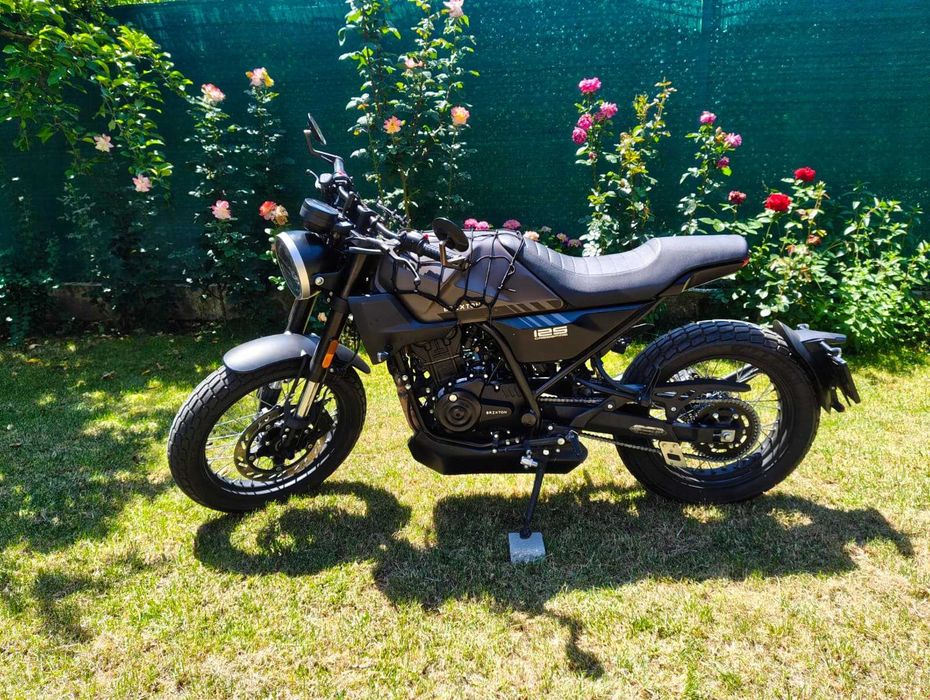 Brixton Crossfire 125