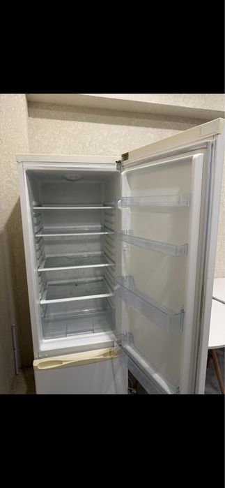 продам холодильник и морозтльник