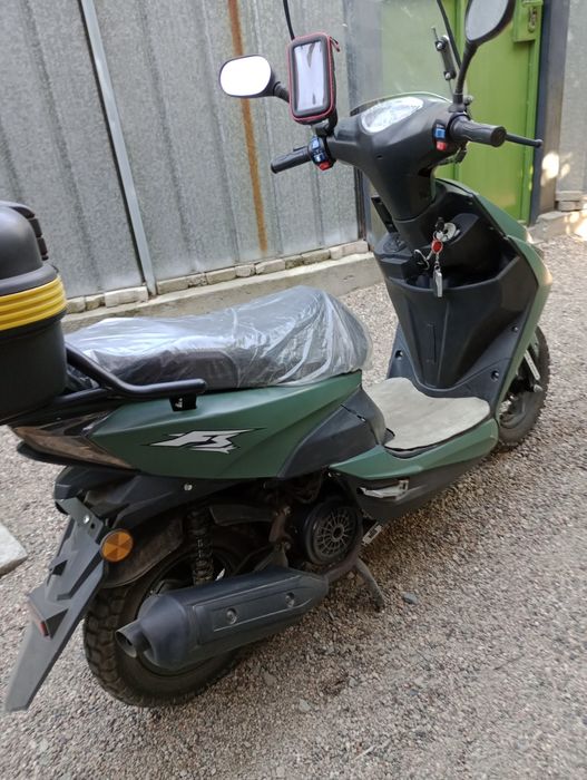 Скутер Fs цвет Хаки.