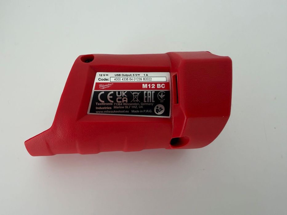 Jacheta Milwaukee M12 HPJBL2 0 incalzita marimea L