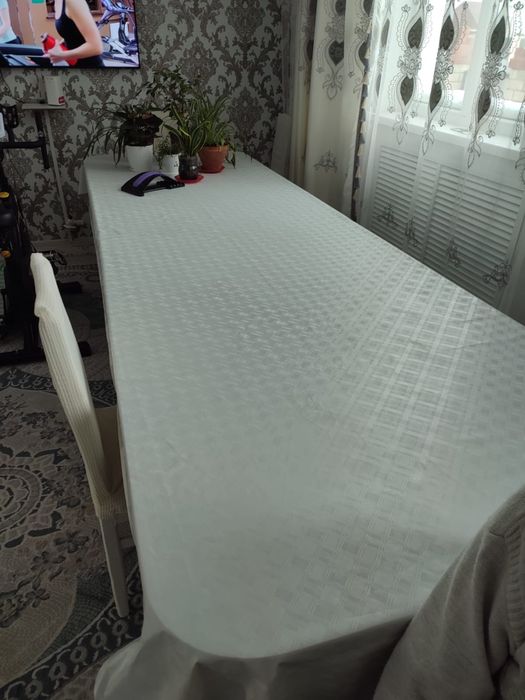 Стол из дуба, длина 4 метра