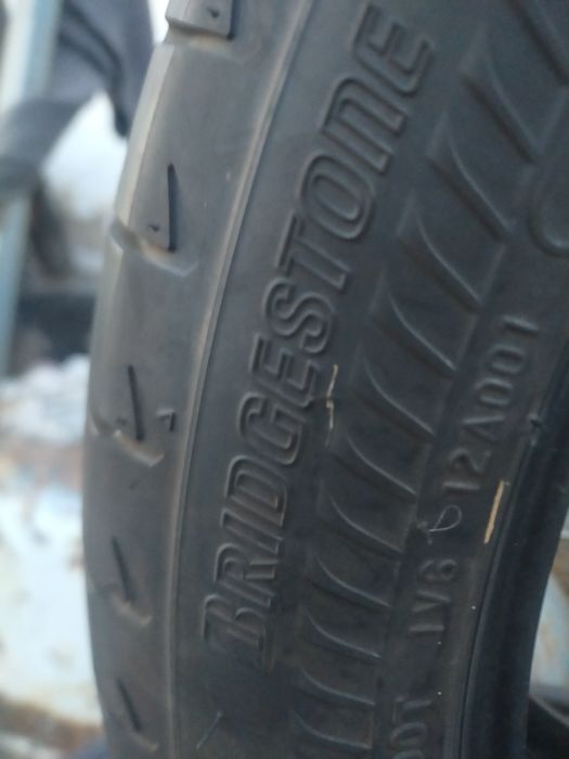 Продаю одну резина сост хорошый