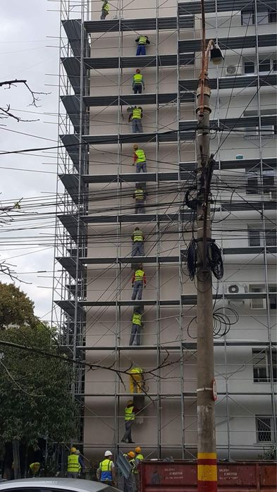 Șef de echipă cu experiență caut colaborări în construcții