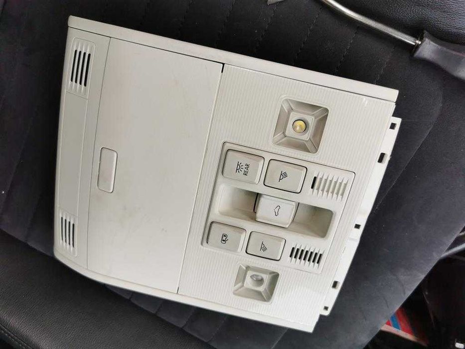 plafoniera vw passat b8 suport ochelari vw passat b8 model cu trapa