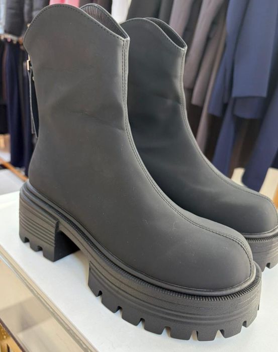 Продам женские вещи