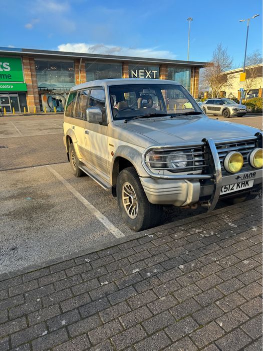 Vand Pajero stare f buna