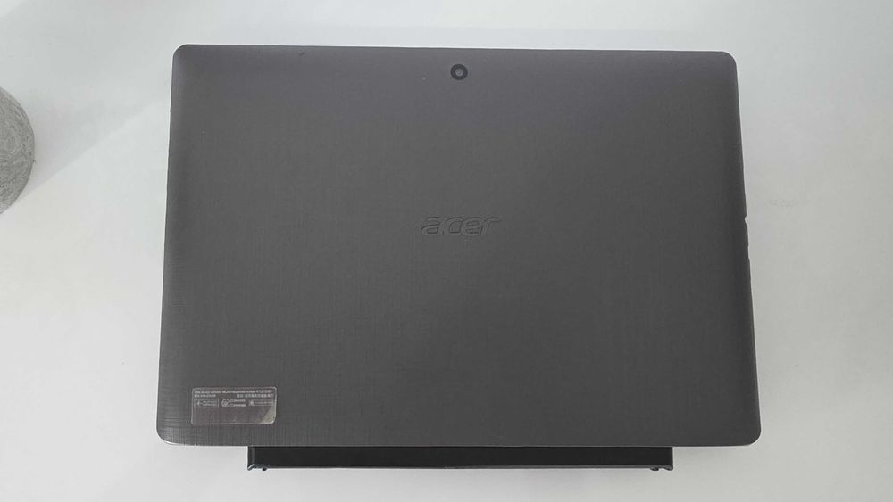 Acer Aspire Switch 10 (Model P0YCY)