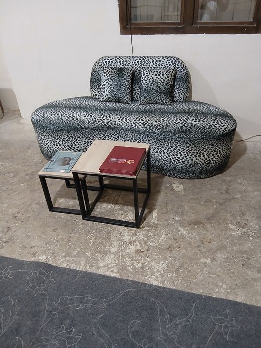 Диван тигровый с закруглённый