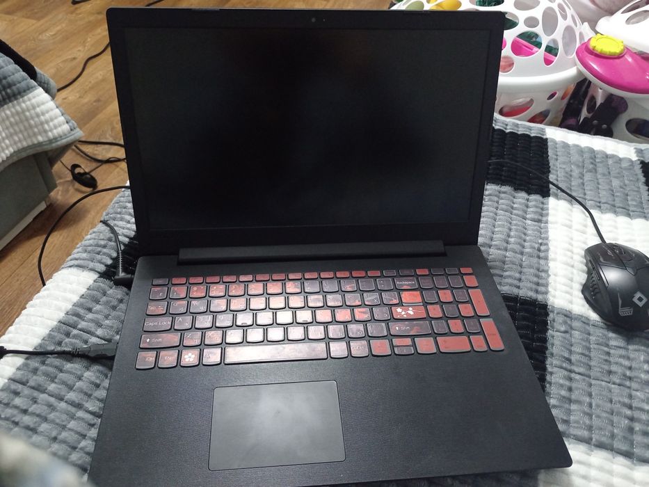 Продам ноутбук lenovo