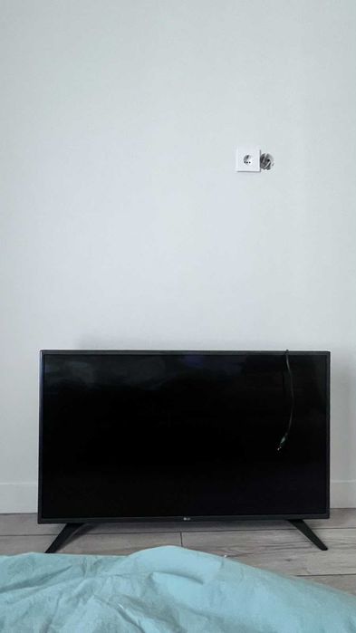 Телевизор LG, в отличном состоянии