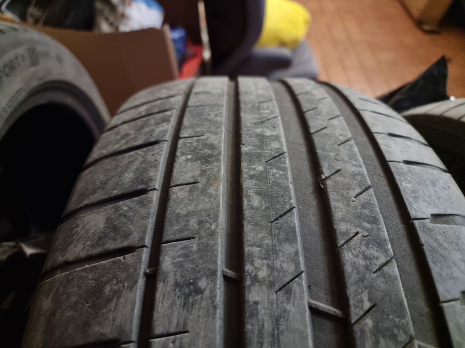 235 45 18 ZR TO Michelin pilot sport 4