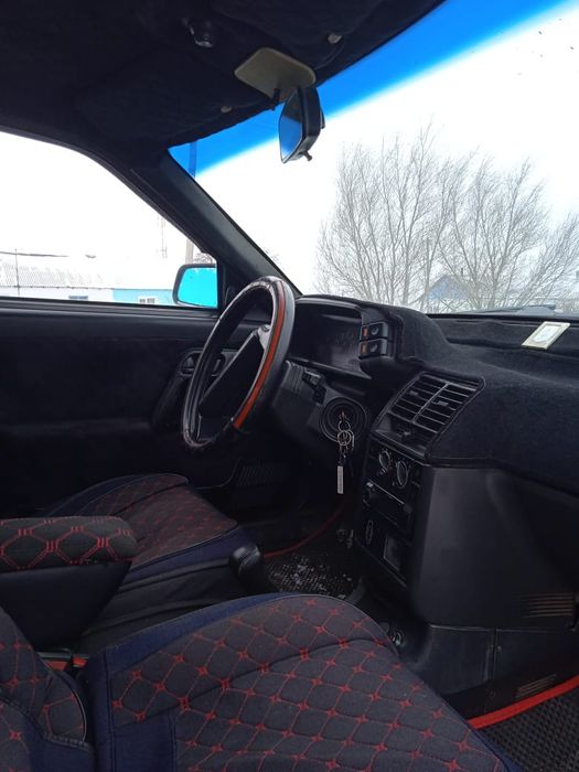 Автомобиль ВАЗ 2110