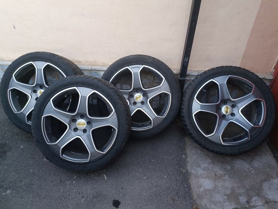 Продам фирменные диски Rinspeed Italy R20