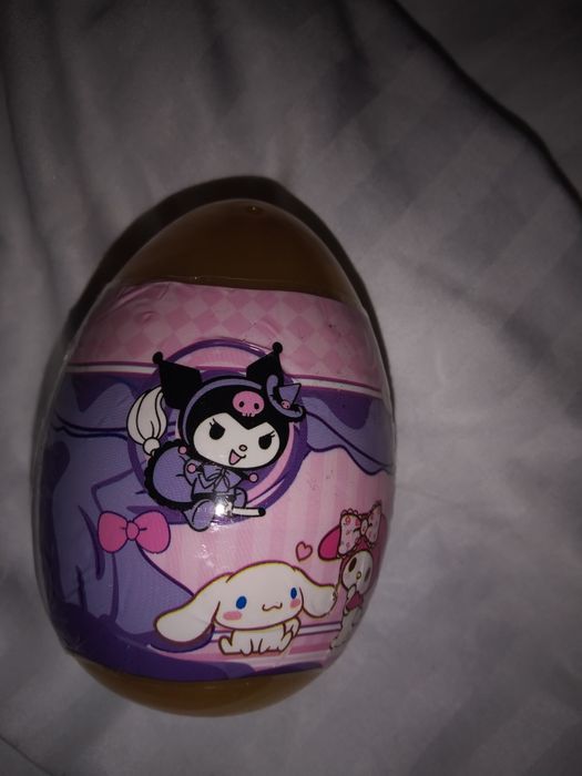 Продам Срочно игрушки с сюрпризом