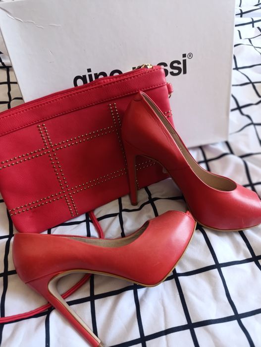 Елегантни обувки Gino Rossi