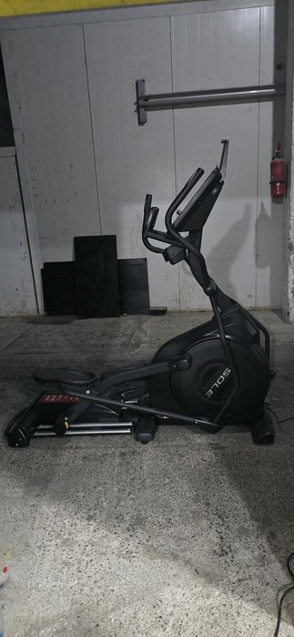 Bicicleta eliptica profesionala sole e25