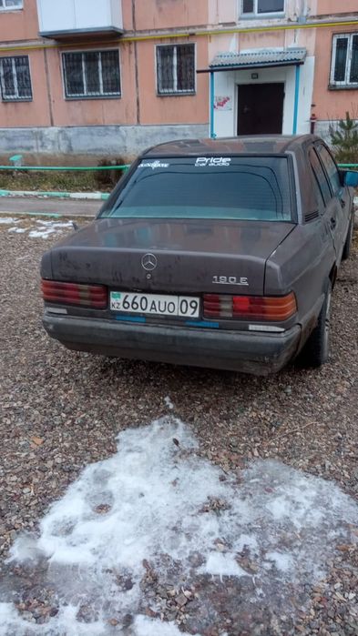 Продается мерс 190