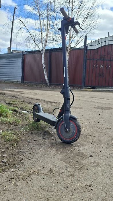 Продам электро самокат ксяоми