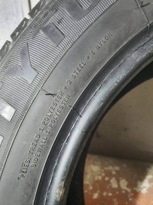 215/55/16 летни гуми 4 бр.