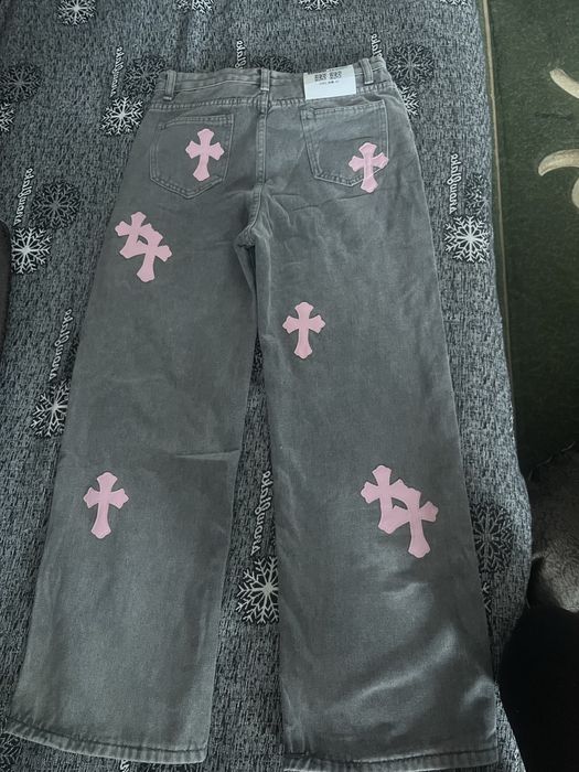 Продам джинсы  новые