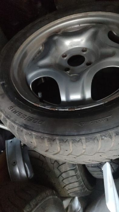 Продам диски с зимней резиной