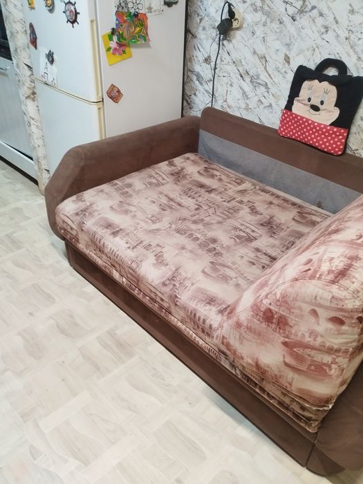 Продам диван раскладной