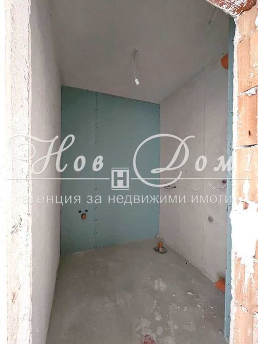 Продава се Двустаен апартамент в Варна, Кайсиева градина - 50 кв.м за 1485 €/кв.м - Снимка #1