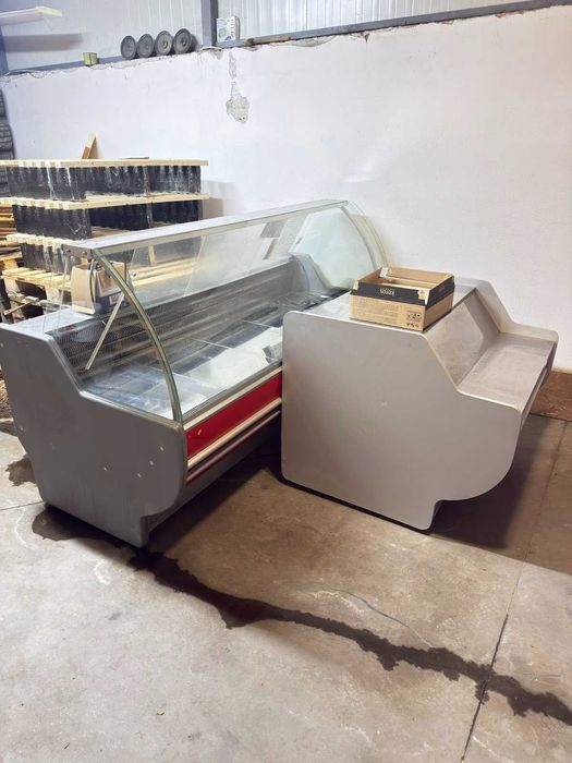 хладилна витрина