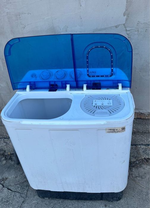 Продам стиральную машинку полуавтомат