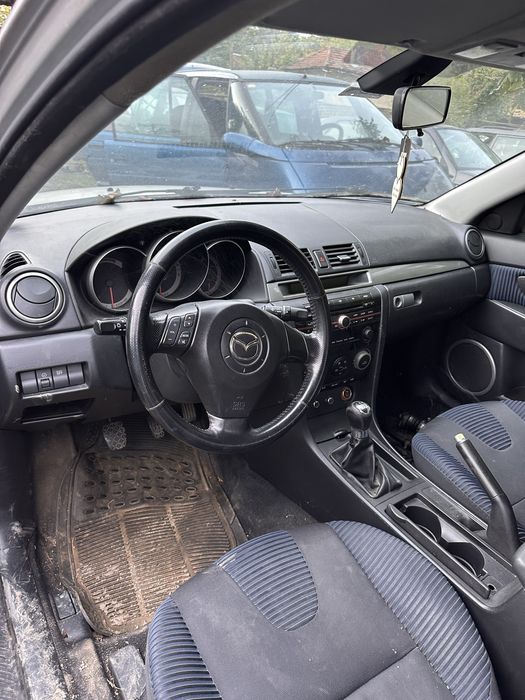 Мазда 3 на части