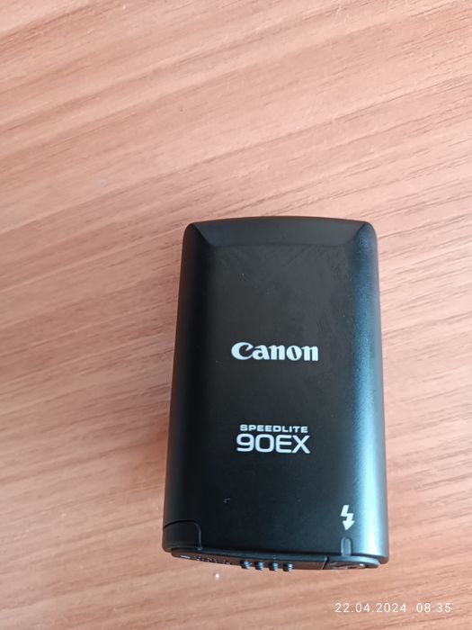 Фотовспышка Canon Speedlite 90EX