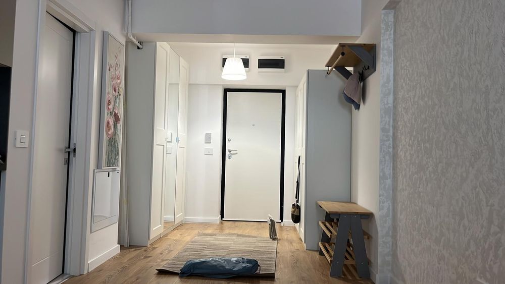 Proprietar, Studio modern 40 mp et2, Ivory Pipera sens OMV