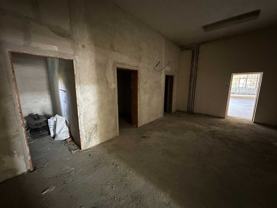 Продава се Магазин в Пловдив, Гагарин - 410 кв.м за 899 €/кв.м - Снимка #13