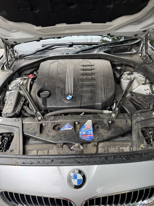 Dezmembrez Bmw f10 3000d n57