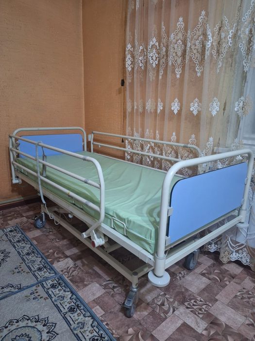 Продается медицинская кровать