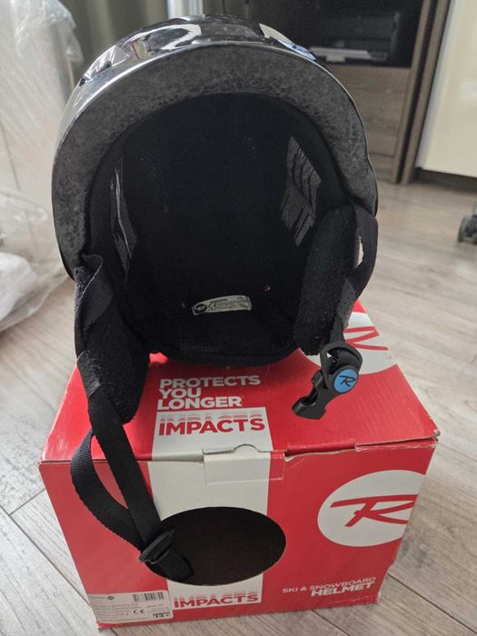 Детска ски каска Rossignol