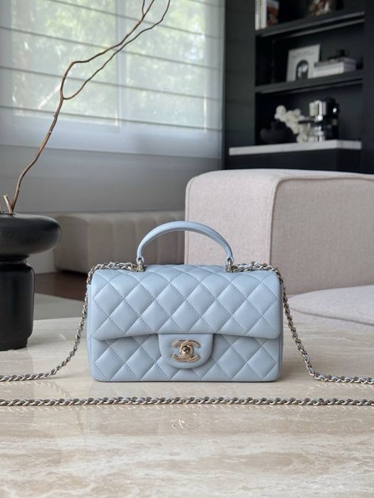 Geanta Chanel CF20