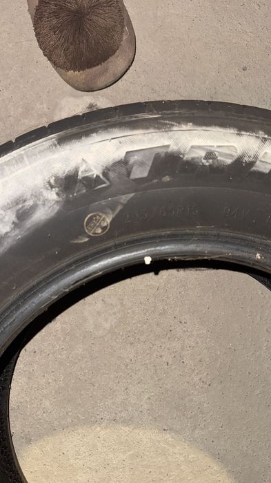 Шины для машины 4шт