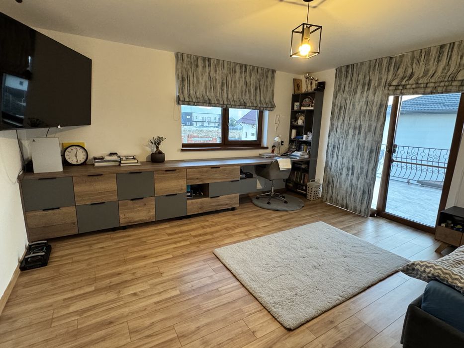 Casa mobilata, utilata- 184 mp utili, teren 500mp