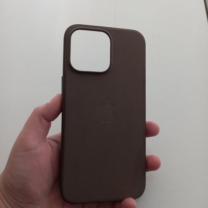 Iphone 15 pro max abloshka sotiladi