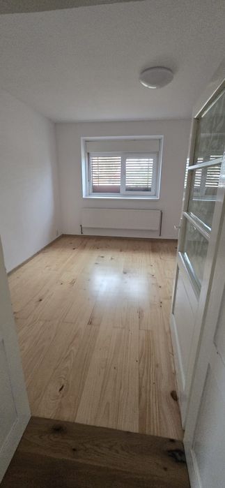 Inchiriez casa Mosnita Noua