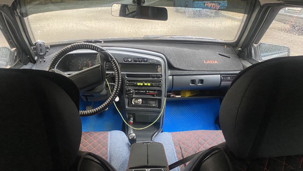 Машина 2114 сатылады