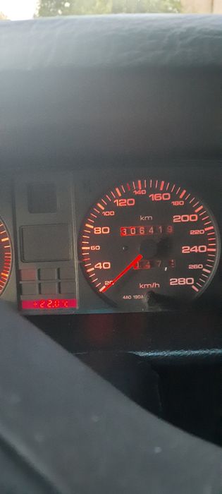 Продам Ауди 100с4 1994