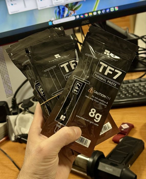 термопаста, термопрокладка, жидкая термопрокладка