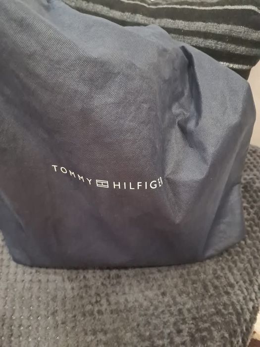 Gheanta Tommy hilfiger